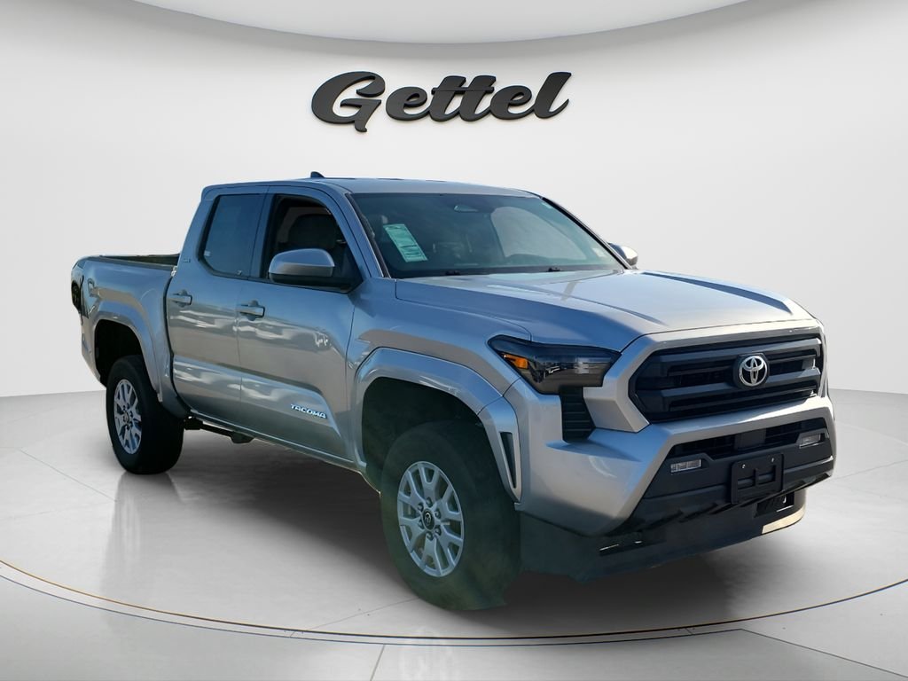 Used 2024 Silver Toyota SR5 image 3