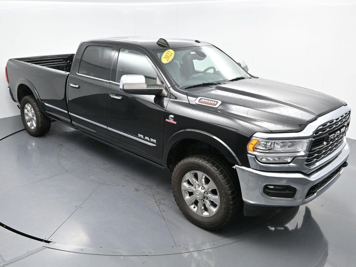 Used 2022 Diamond Black Crystal Pearlcoat Ram Limited image 36