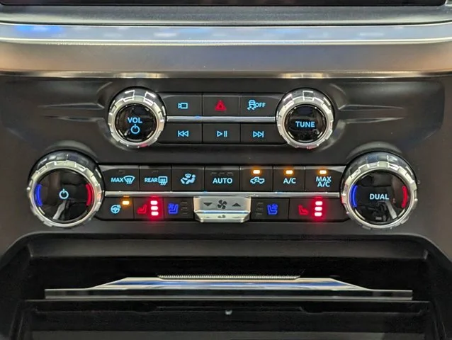 New 2026 Star White Metallic Tri-Coat Ford F-350® King Ranch® image 46
