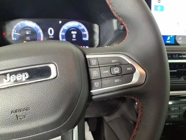 Used 2025 White Jeep Trailhawk image 17