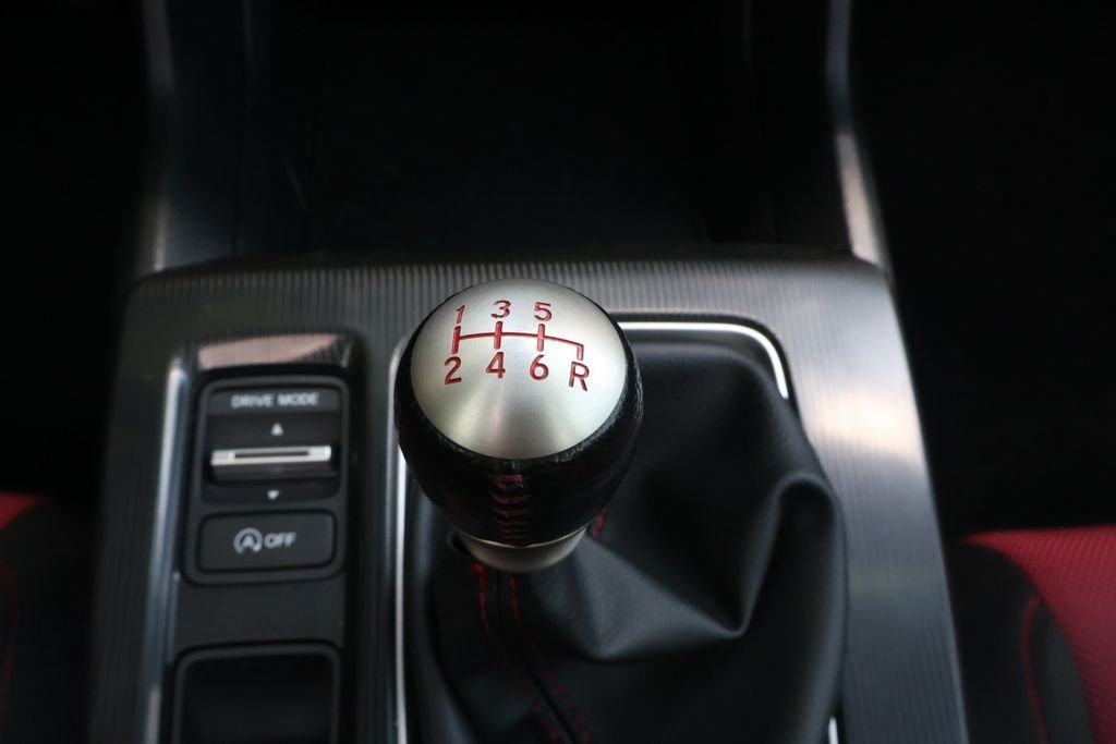 Used 2024 White Honda Base image 21