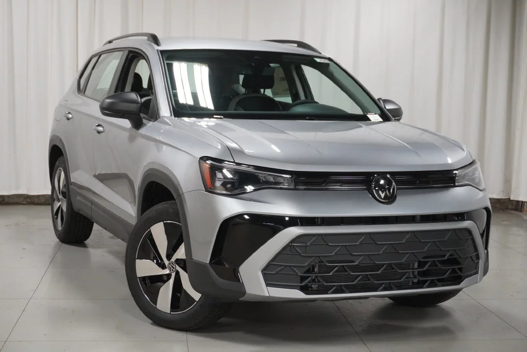 New 2026 Silver Volkswagen 1.5T S image 4