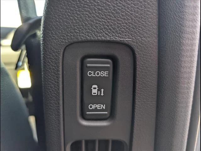 2026 Honda Odyssey Touring - Photo 27