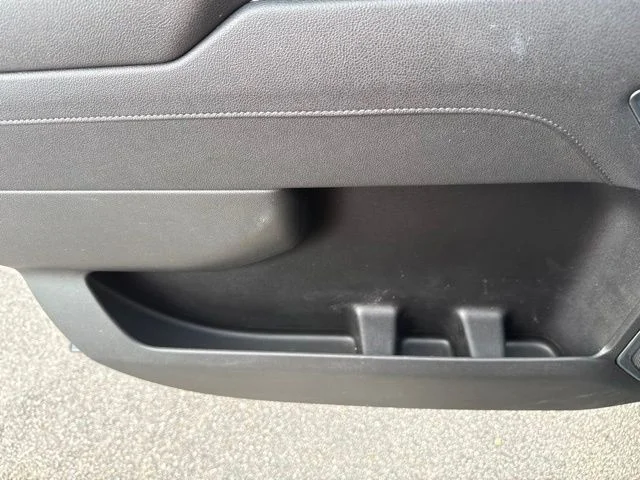 Used 2025 Gray Chevrolet LT image 23