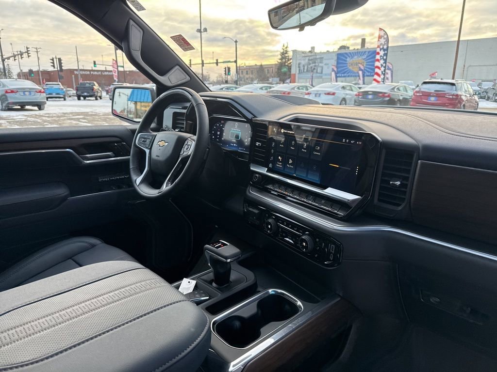 2026 Chevrolet Silverado 1500 High Country - Photo 39
