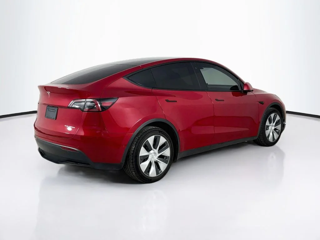 Used 2022 Red Multi-Coat Tesla Long Range image 7