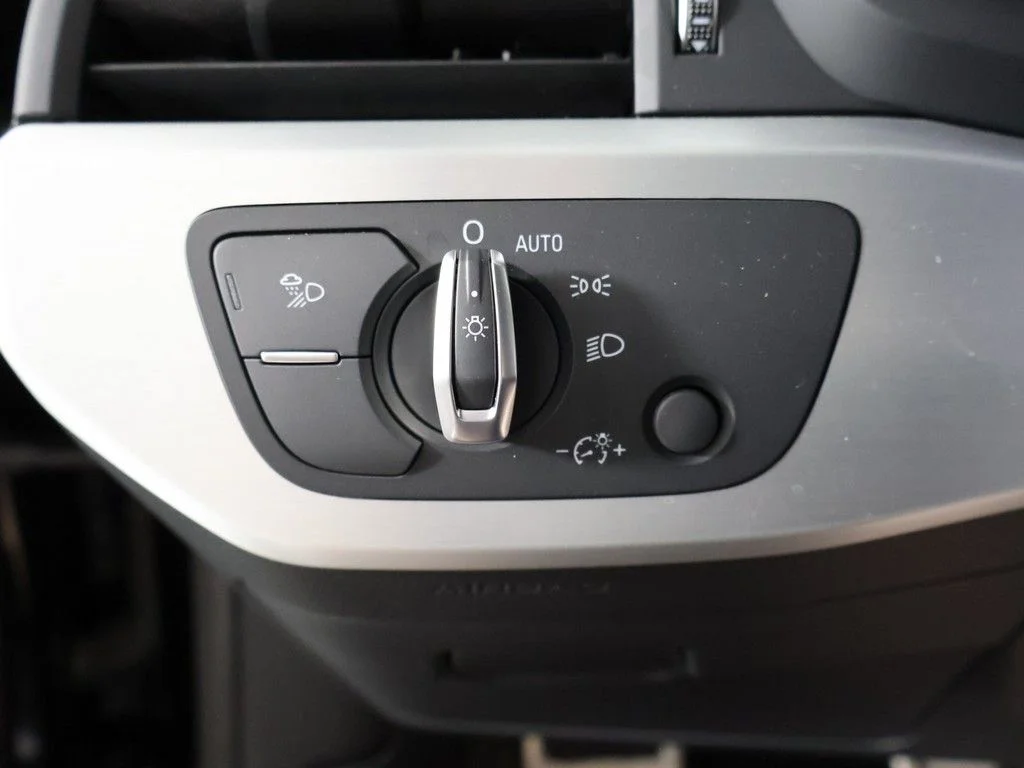 Used 2022 Black Audi Premium Plus image 37