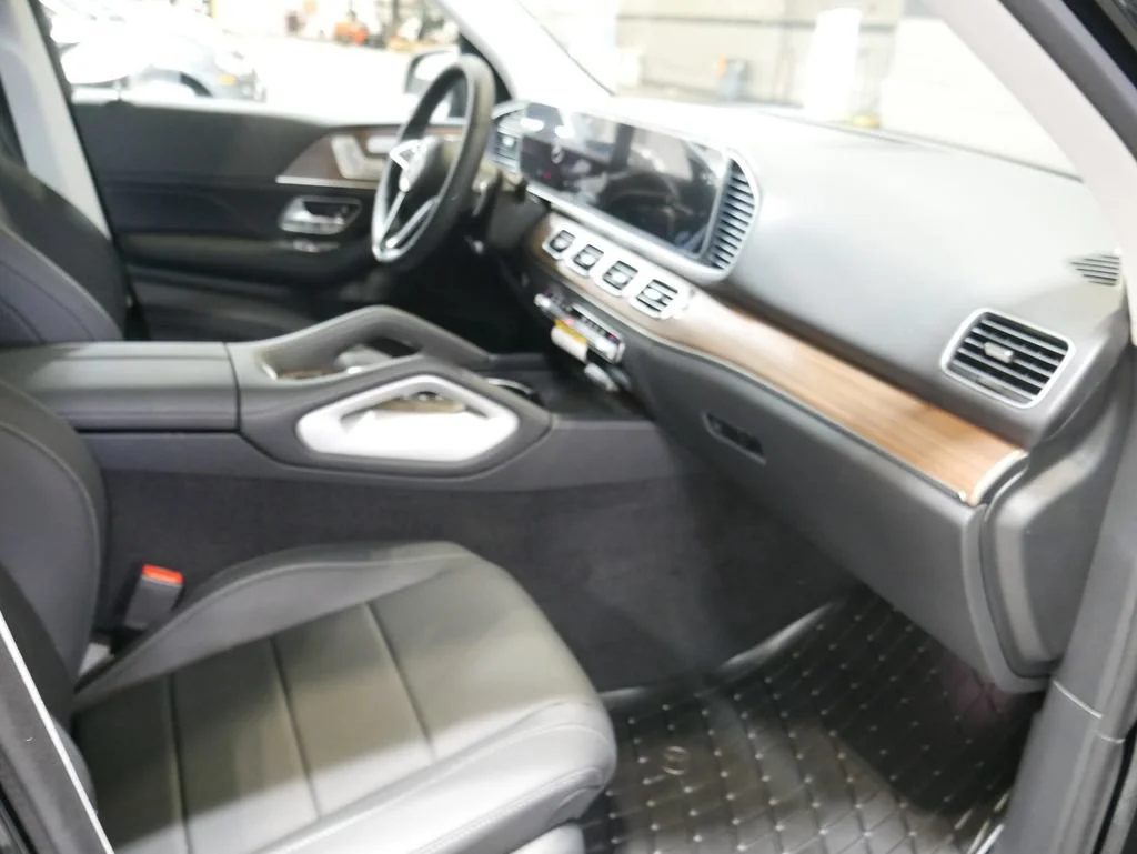 New 2026 Black Mercedes-Benz GLE 350 image 26