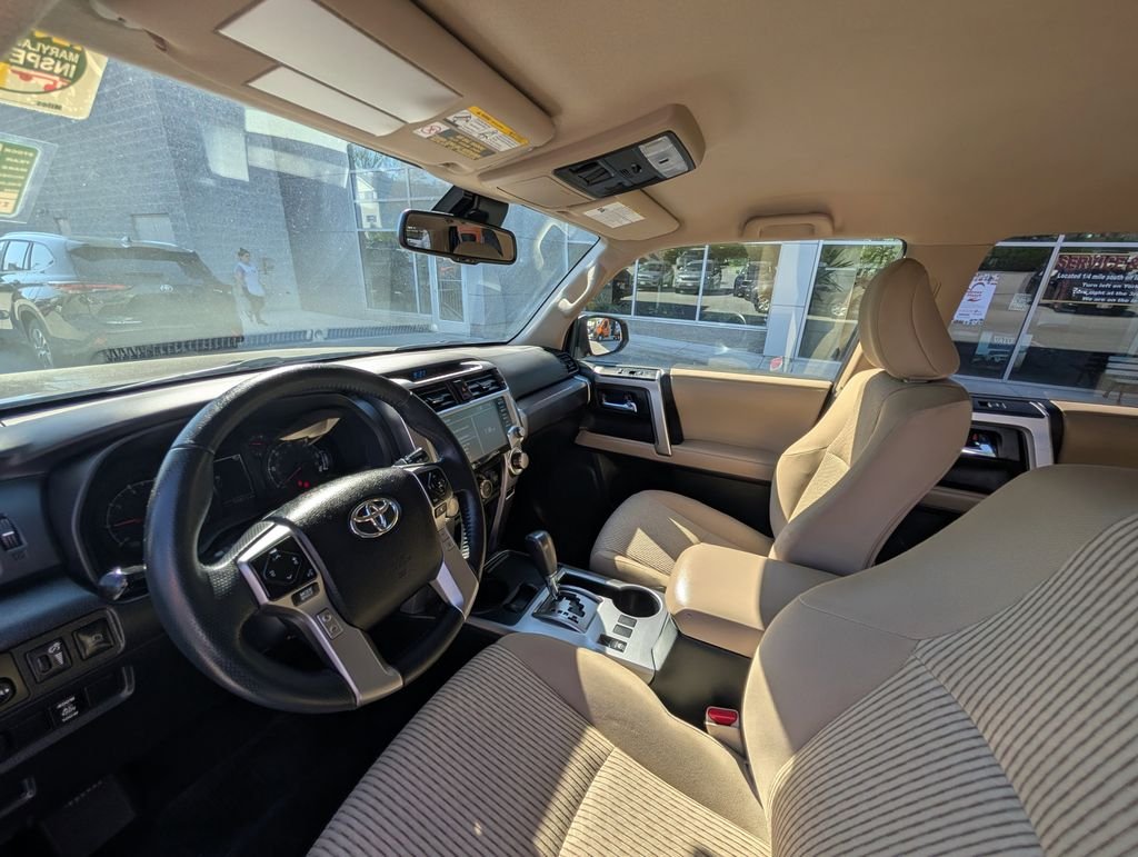 Used 2021 Gray Toyota SR5 image 9