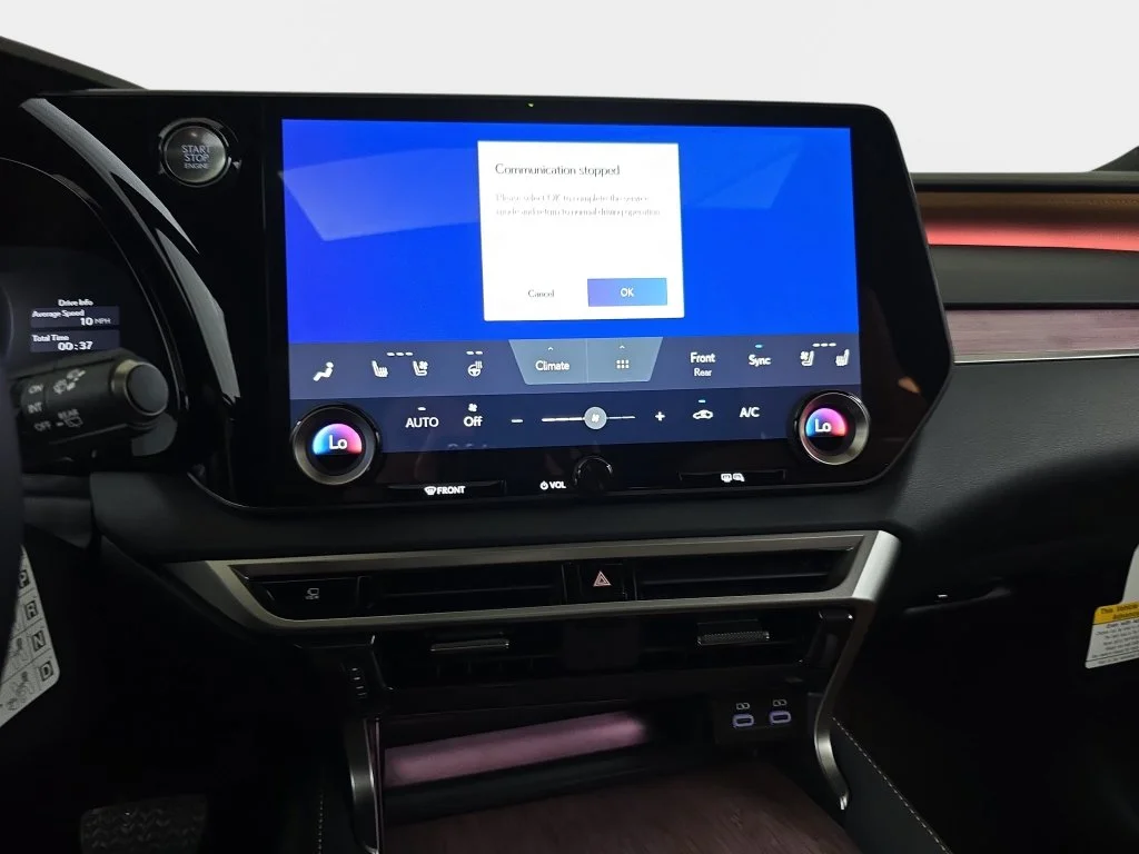 New 2026 Eminent White Pearl Lexus PREMIUM PLUS image 19