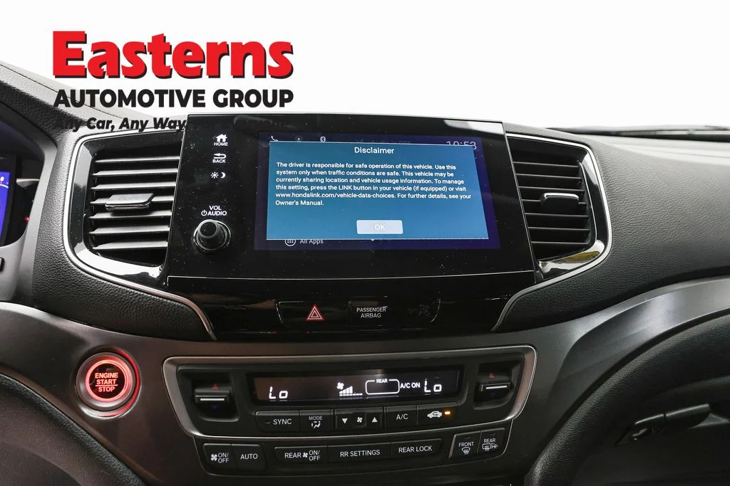 Used 2021 White Honda EX image 13