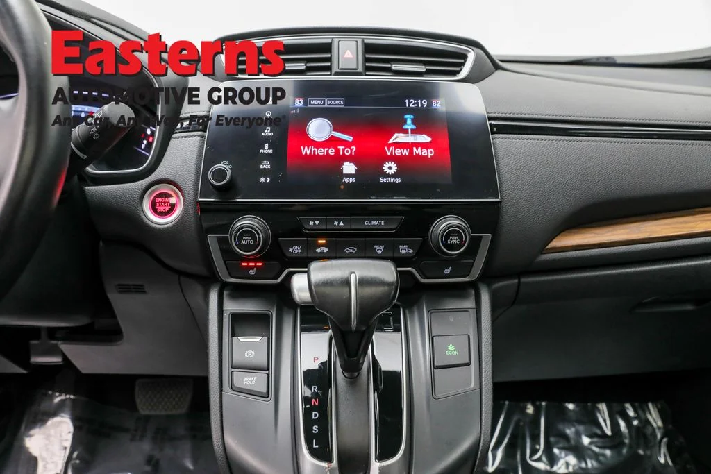 Used 2018 Red Honda Touring image 12