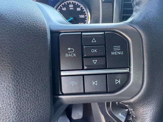 Used 2021 Silver Ford XLT image 19