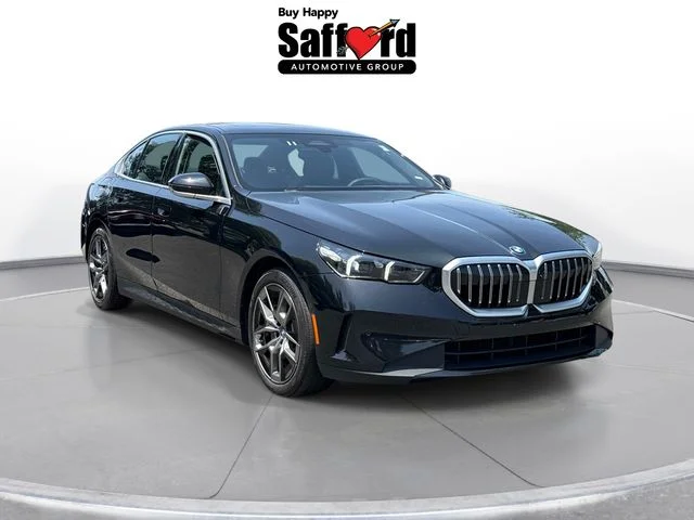 Used 2026 Black BMW 530i xDrive image 10