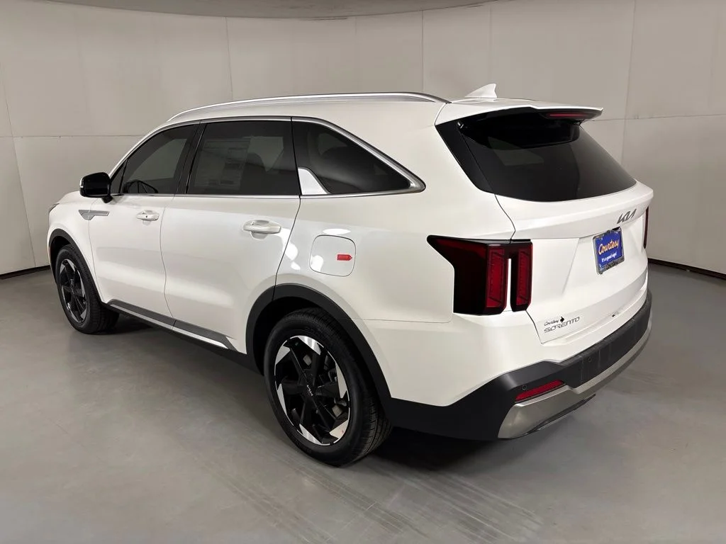 New 2026 Snow White Pearl Kia EX image 6