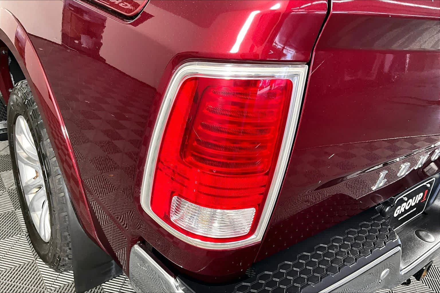 Used 2018 Delmonico Red Pearlcoat Ram Longhorn image 28