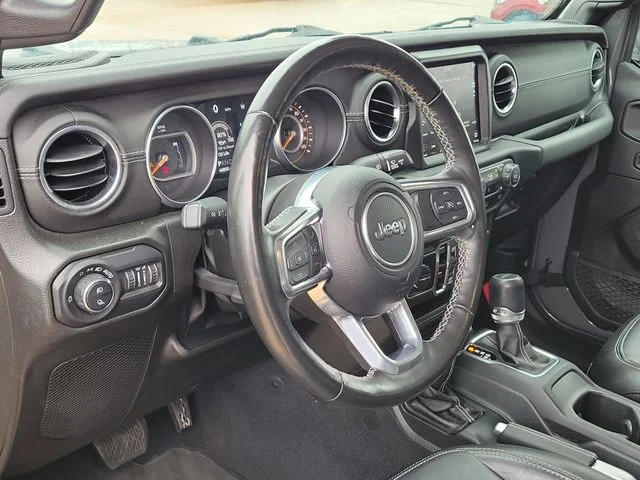 Used 2022 Gray Jeep Overland image 20