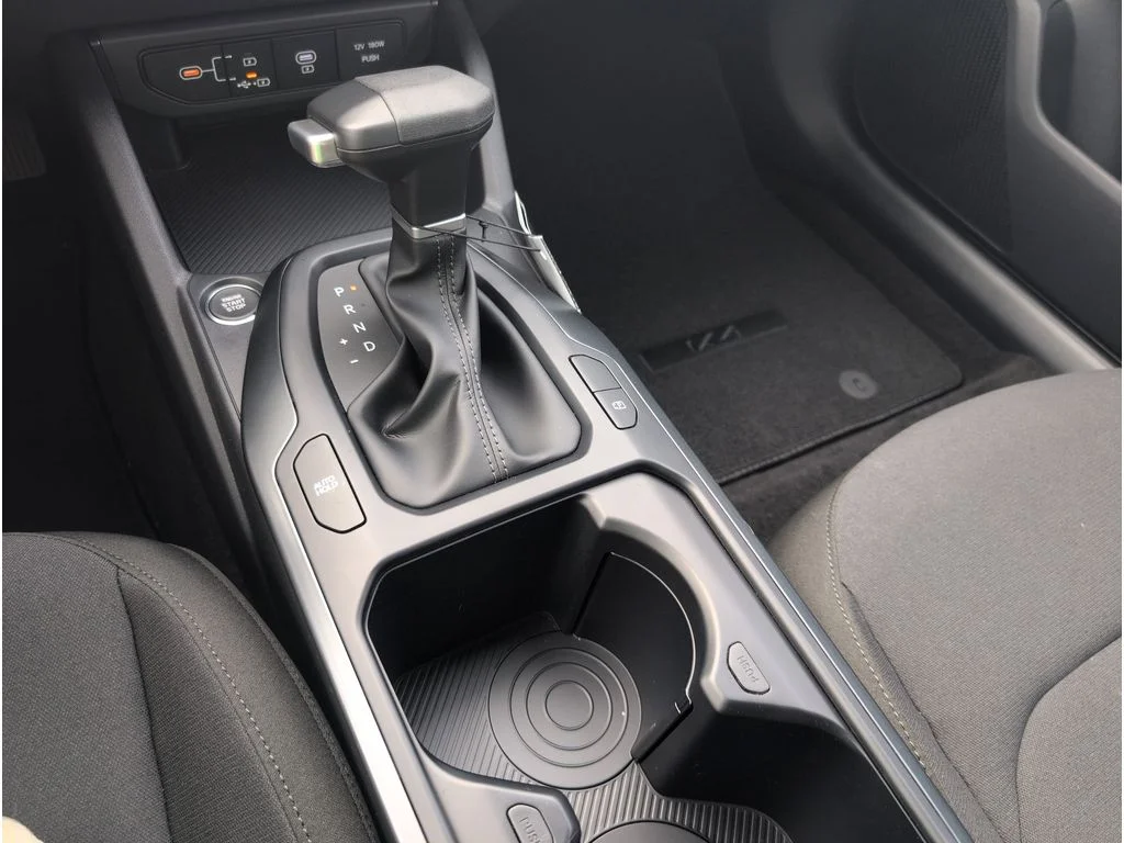 New 2026 Deep Sea Blue Kia LXS image 19