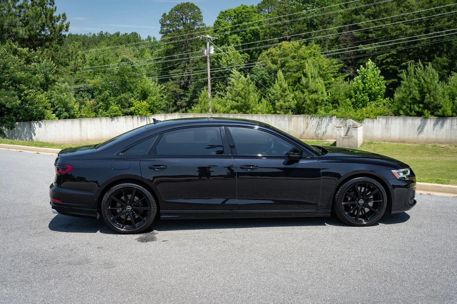Used 2024  Audi 4.0T image 26