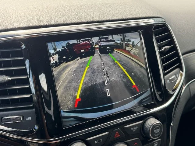 Used 2019 White Jeep Limited image 23