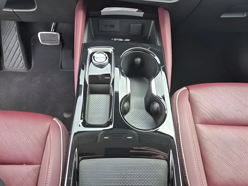2026 Buick Envision Sport Touring - Photo 44