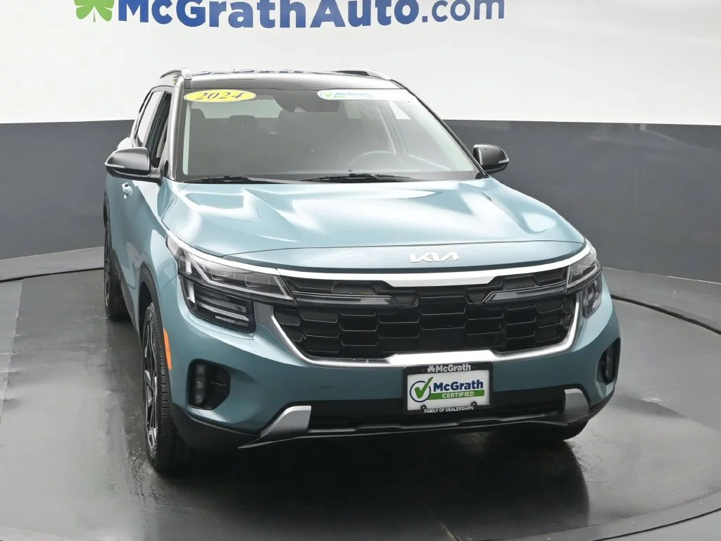 Certified Used 2024 Blue Kia SX image 5