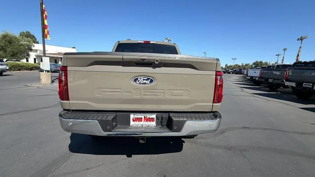 New 2026 Marsh Gray Ford XLT image 5