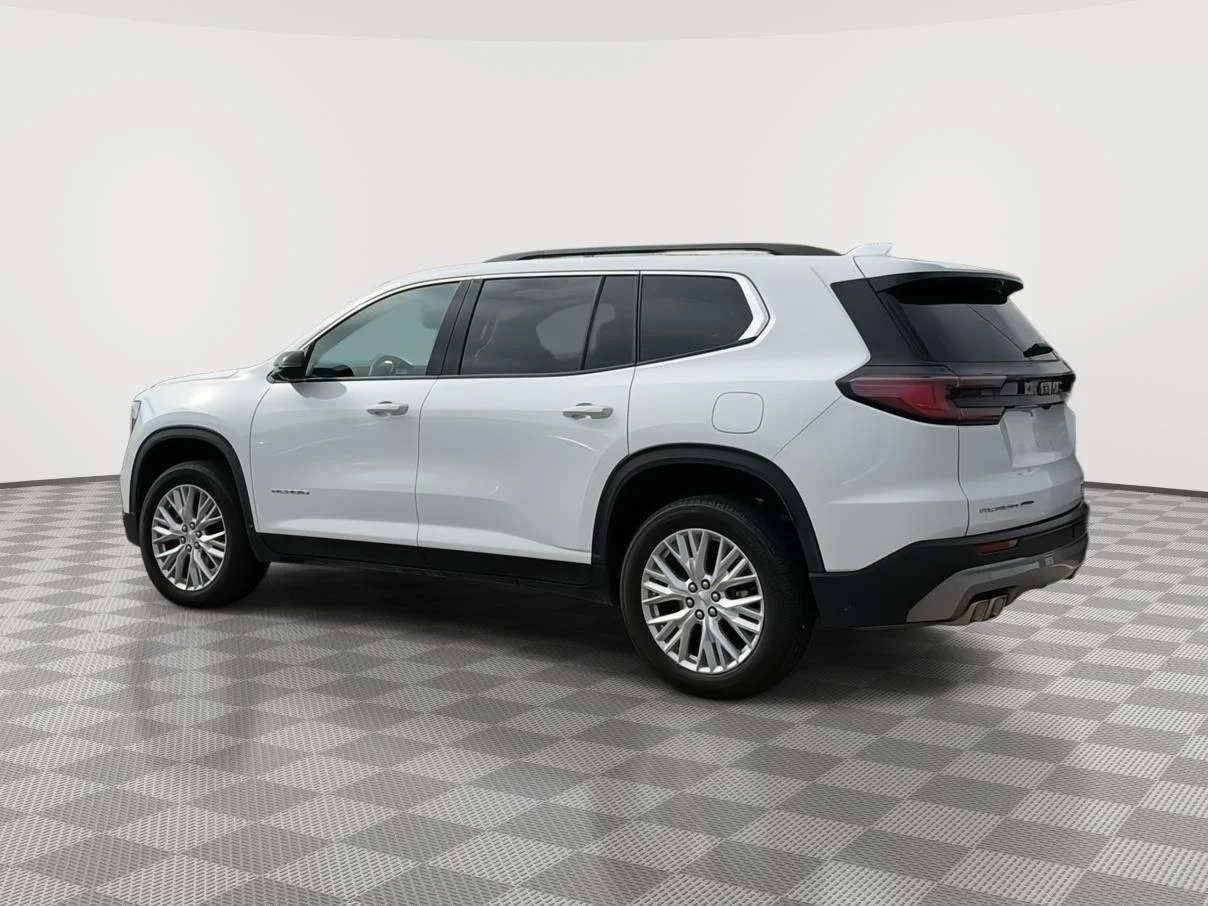 Used 2026 Summit White GMC Elevation image 3