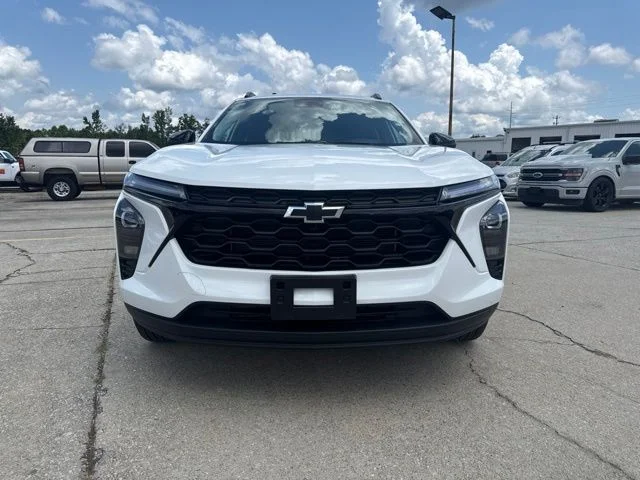 Used 2026 White Chevrolet LT image 7