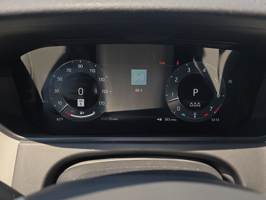 New 2026 Arroios Grey Land Rover S image 14