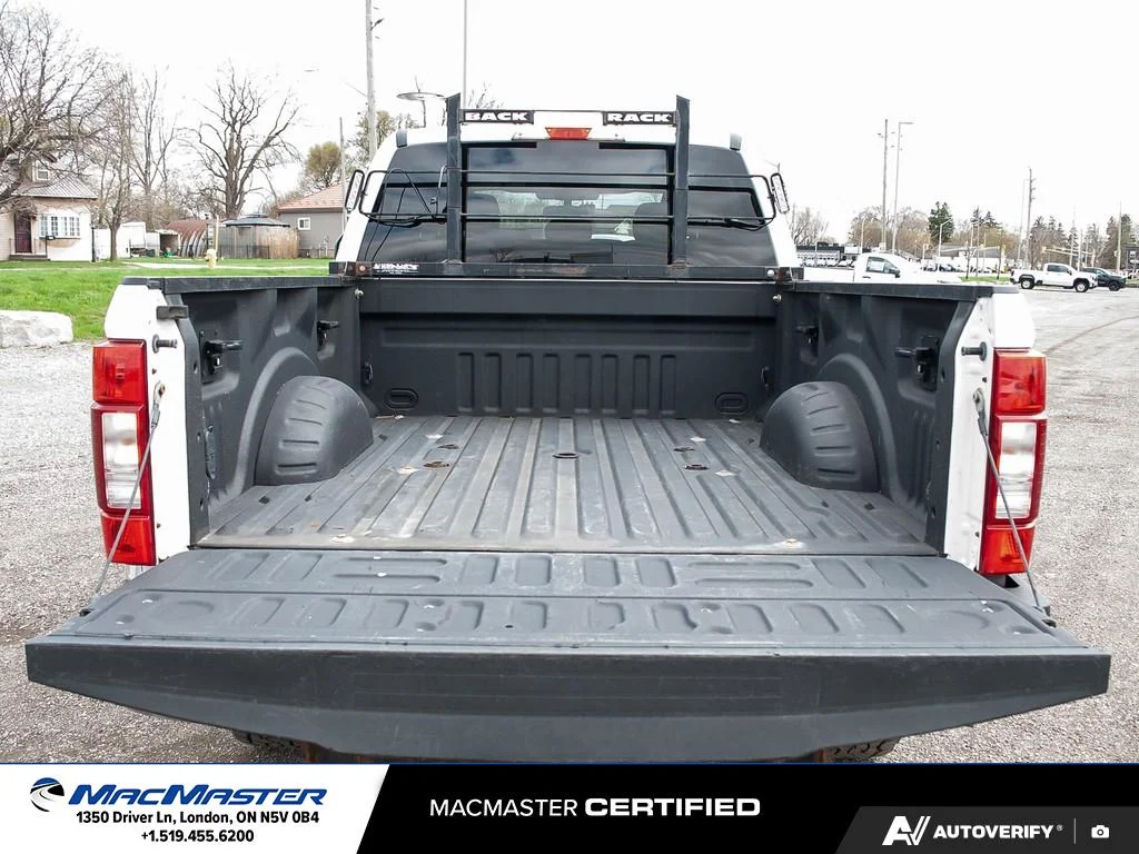 Used 2020  Ford  image 14