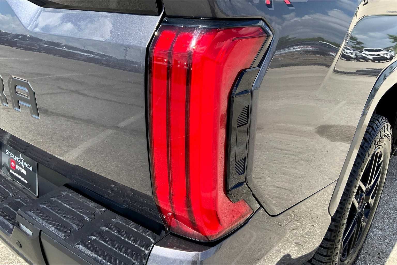 Used 2022 Magnetic Gray Metallic Toyota SR5 image 30