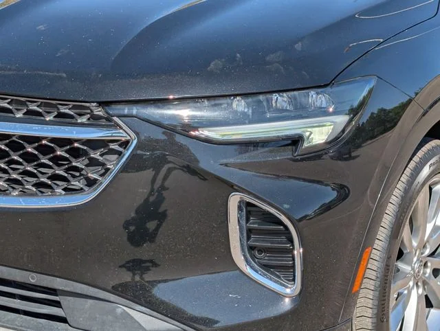 Used 2022 Ebony Twilight Metallic Buick Avenir image 9