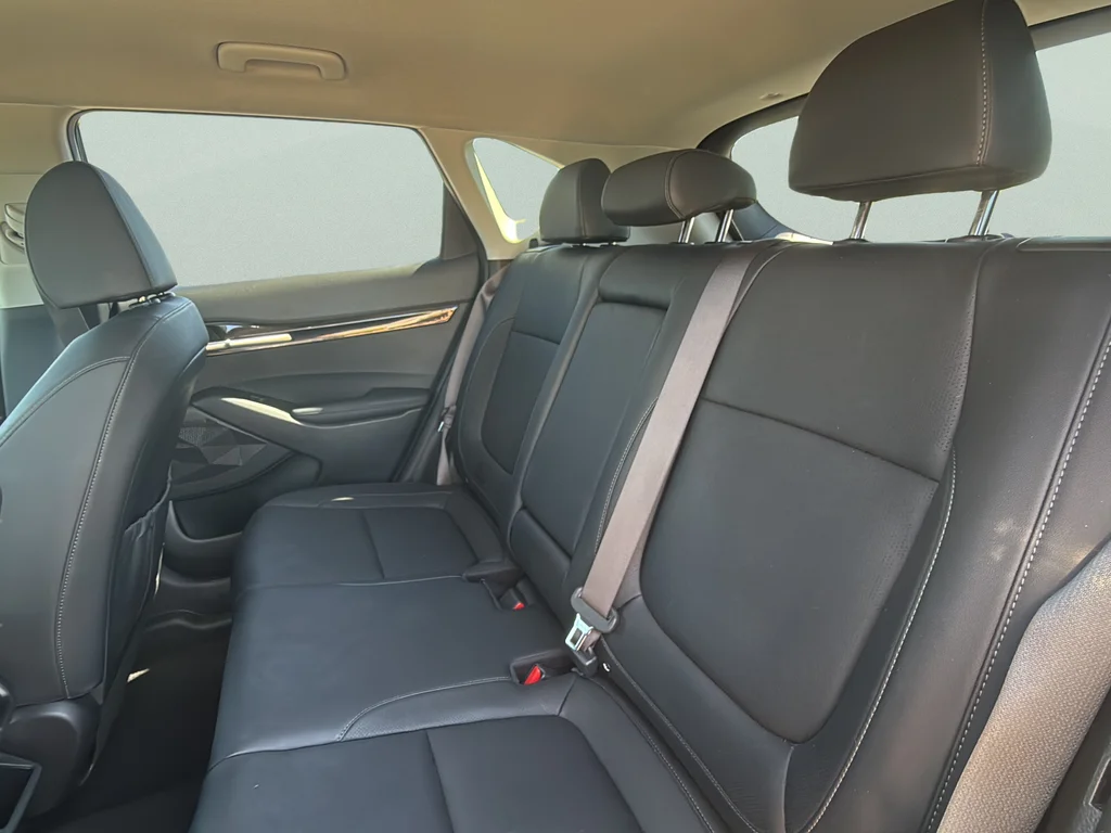 Certified Used 2024 Gravity Gray Kia SX image 27