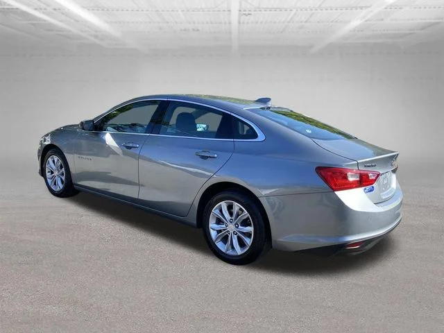 Used 2024 Gray Chevrolet LT image 27