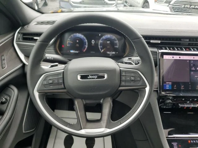 Used 2025 Black Jeep Limited image 19