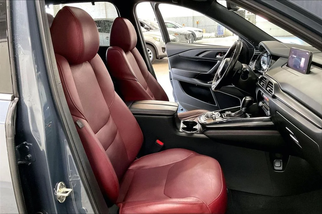 Used 2023 Gray Mazda Carbon Edition image 6
