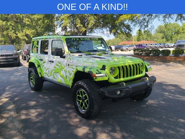 Used 2024 White Jeep Rubicon image 7