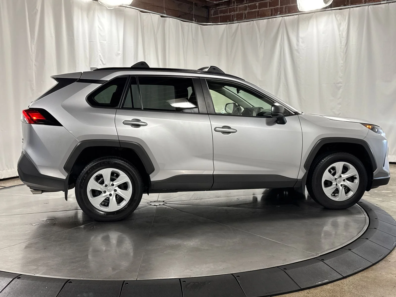 Used 2019 Silver Sky Metallic Toyota LE image 6