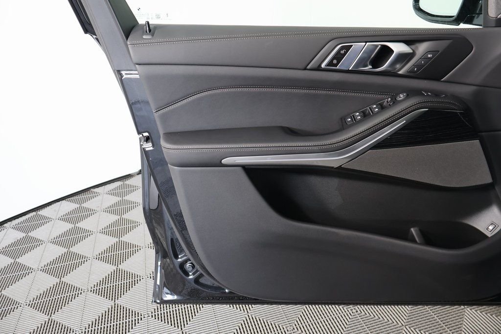 New 2026 Black Sapphire Metallic BMW xDrive50e image 7