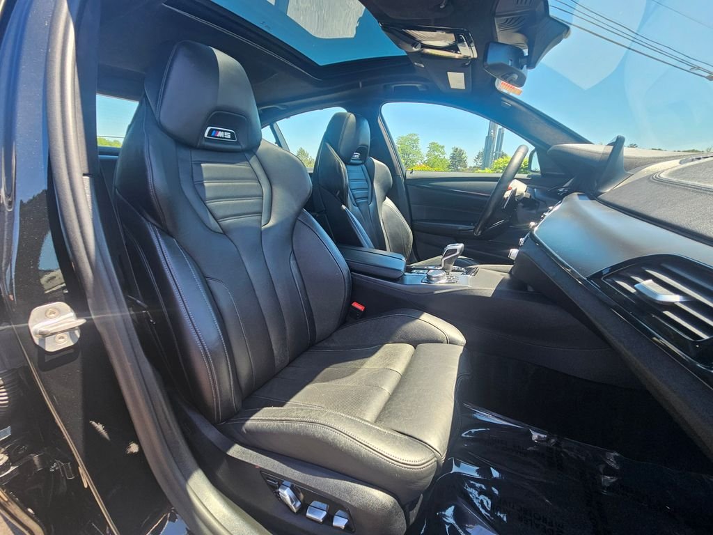 Used 2020 Black Sapphire Metallic BMW Base image 17
