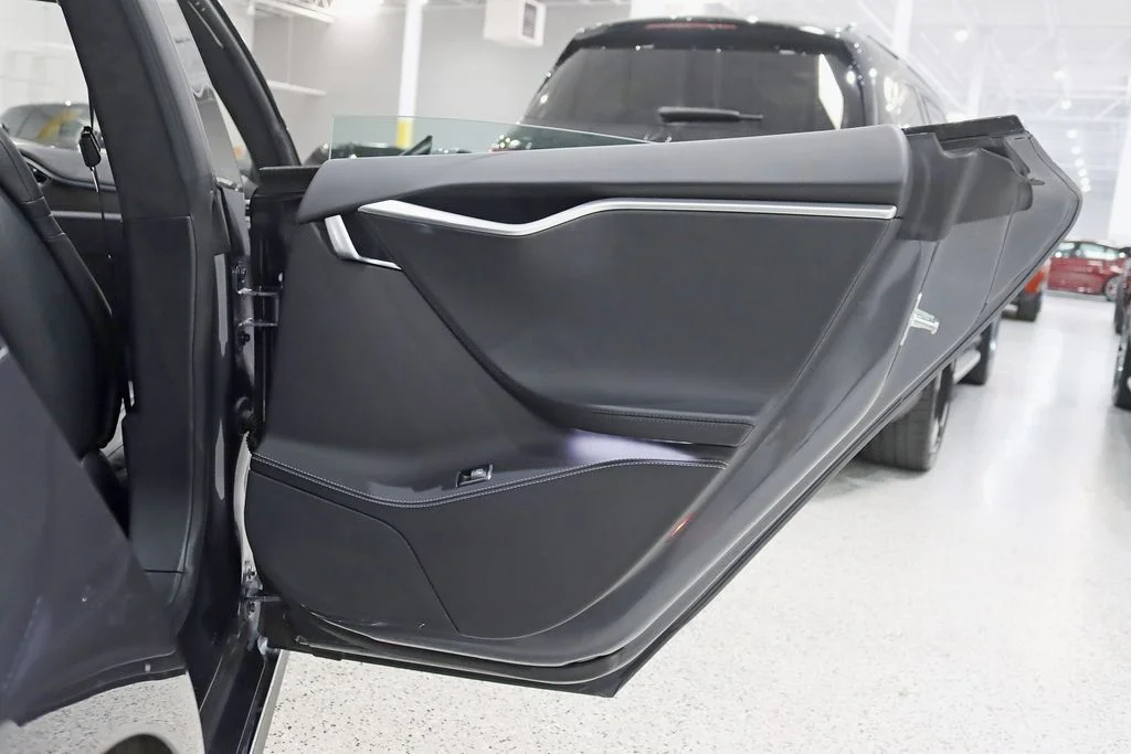 2015 Tesla Model S 85D
