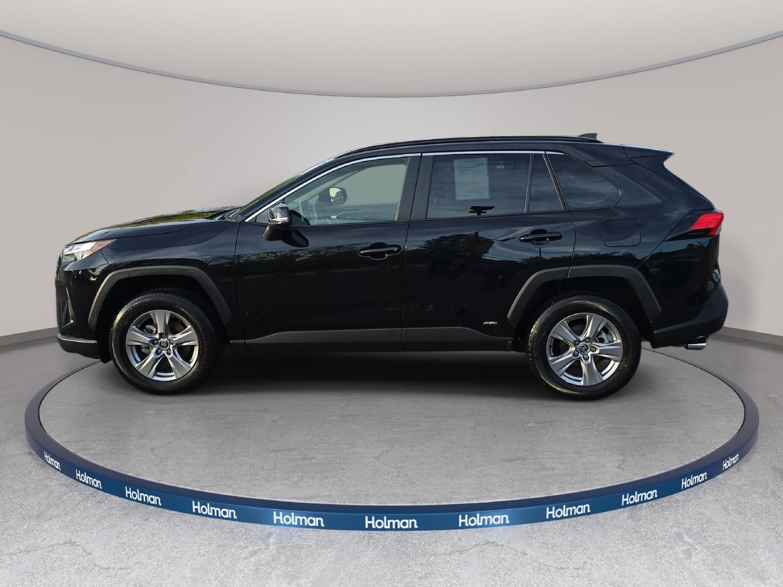 Used 2025 Black Toyota XLE image 9