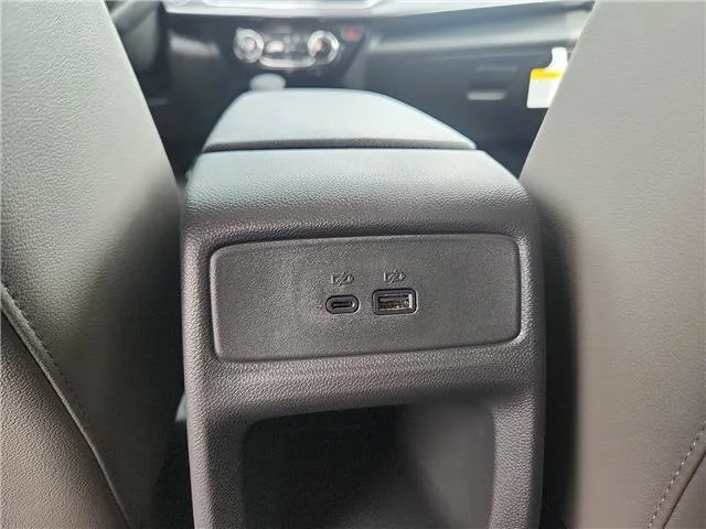 New 2026 White Sands Chevrolet Activ image 10