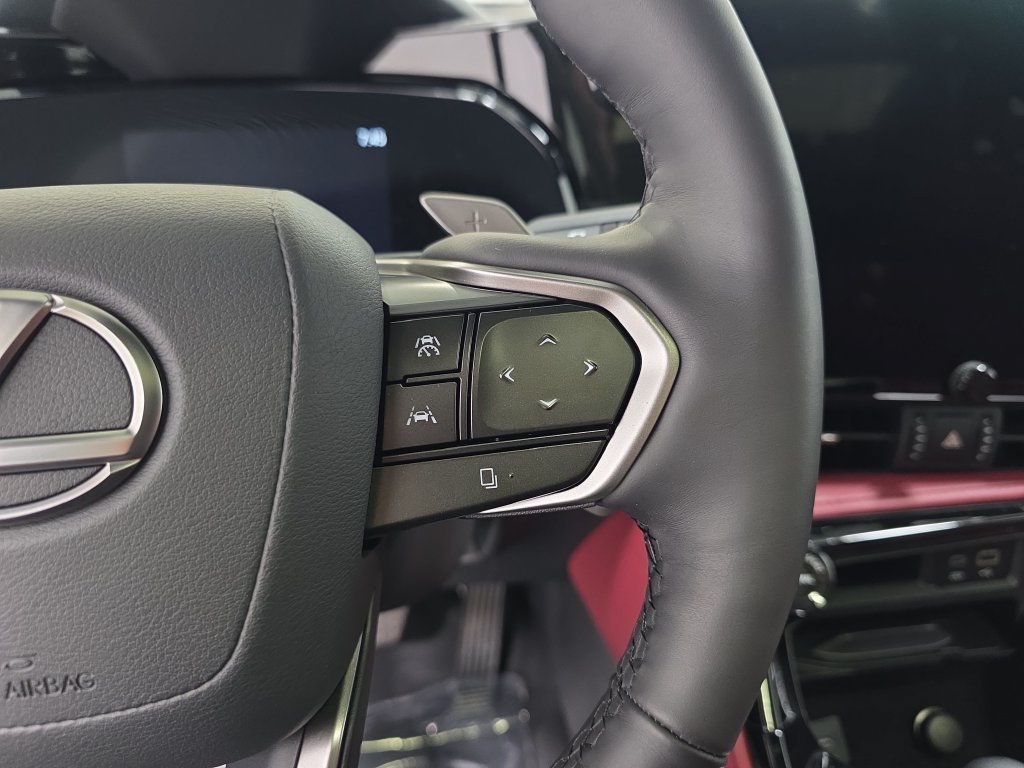 Used 2025 Caviar Lexus 350 Luxury image 18
