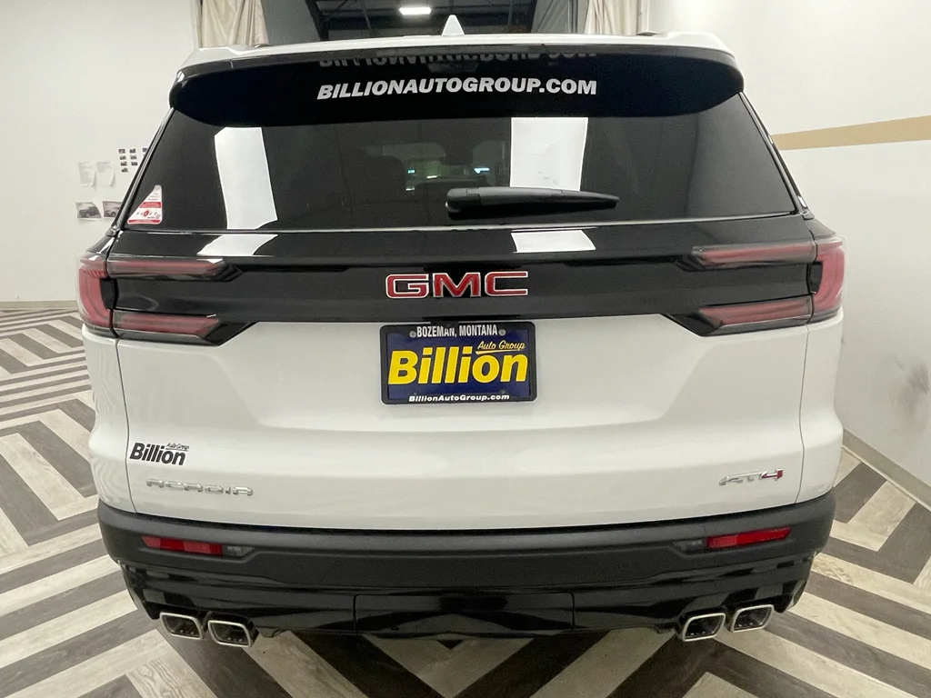 2026 GMC Acadia AT4 - Photo 15
