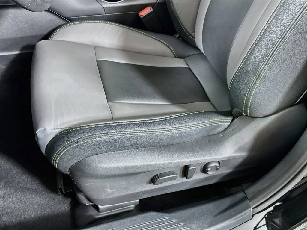 Used 2024 Black Subaru Onyx Edition image 23