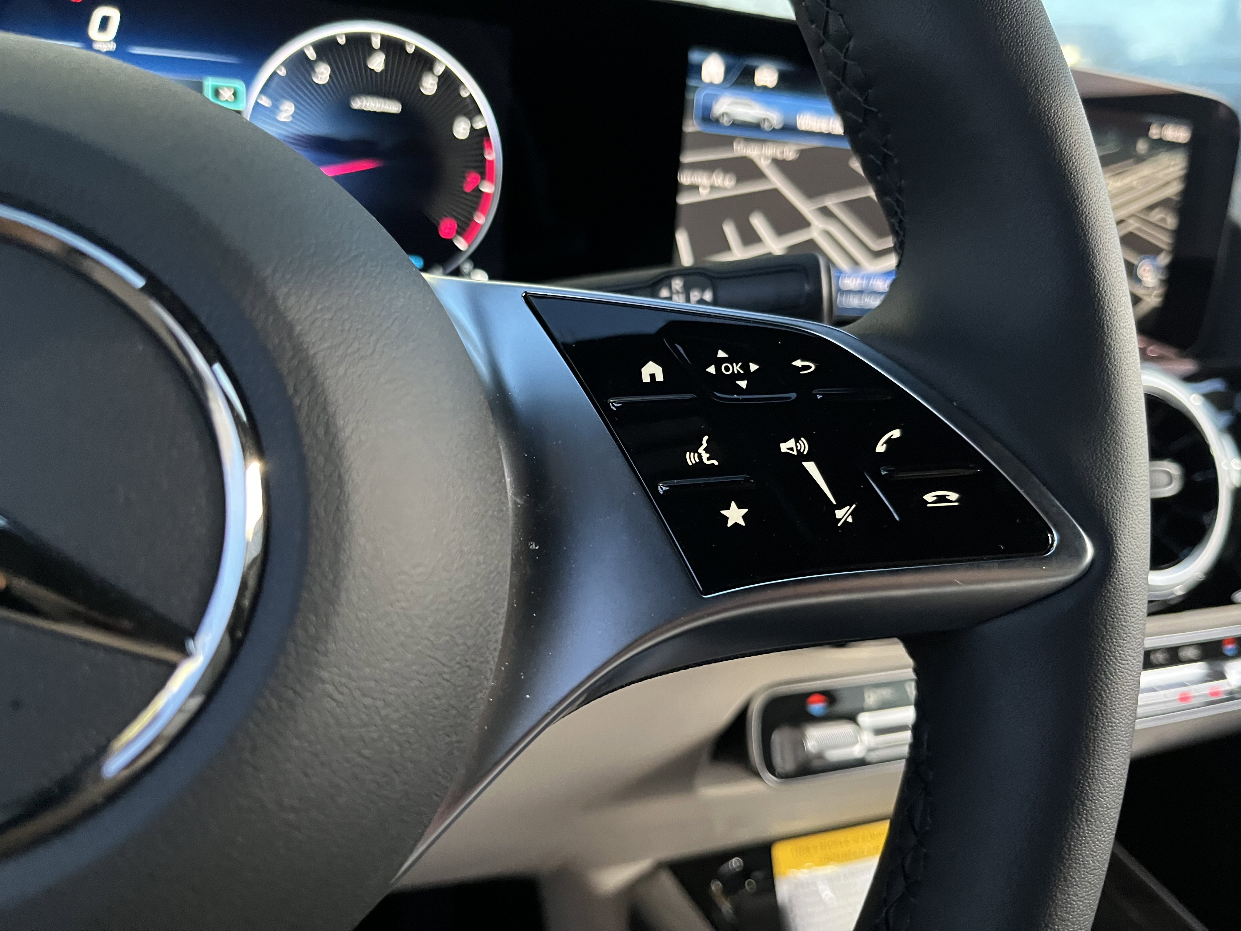 New 2026 POLAR WHITE Mercedes-Benz GLA 250 image 26