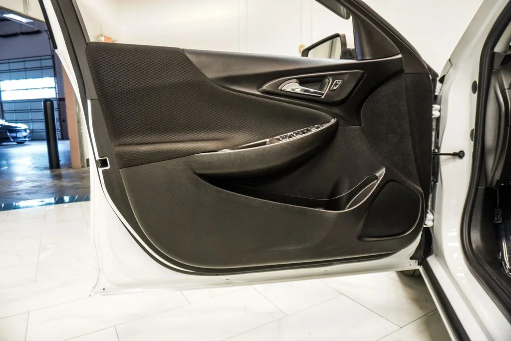Used 2024 White Chevrolet LS image 19