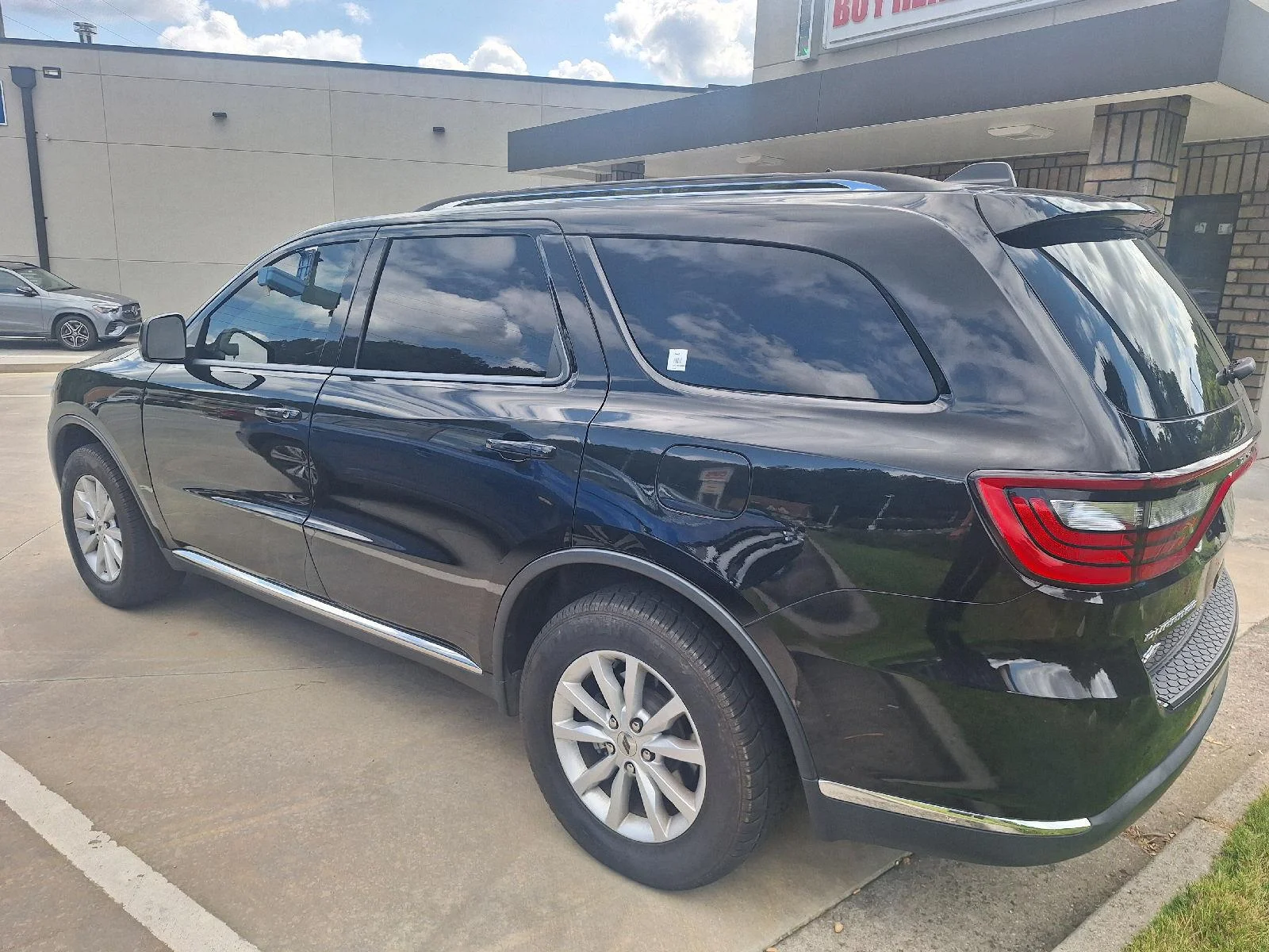 Used 2019 DB Black Clearcoat Dodge SXT Plus image 7